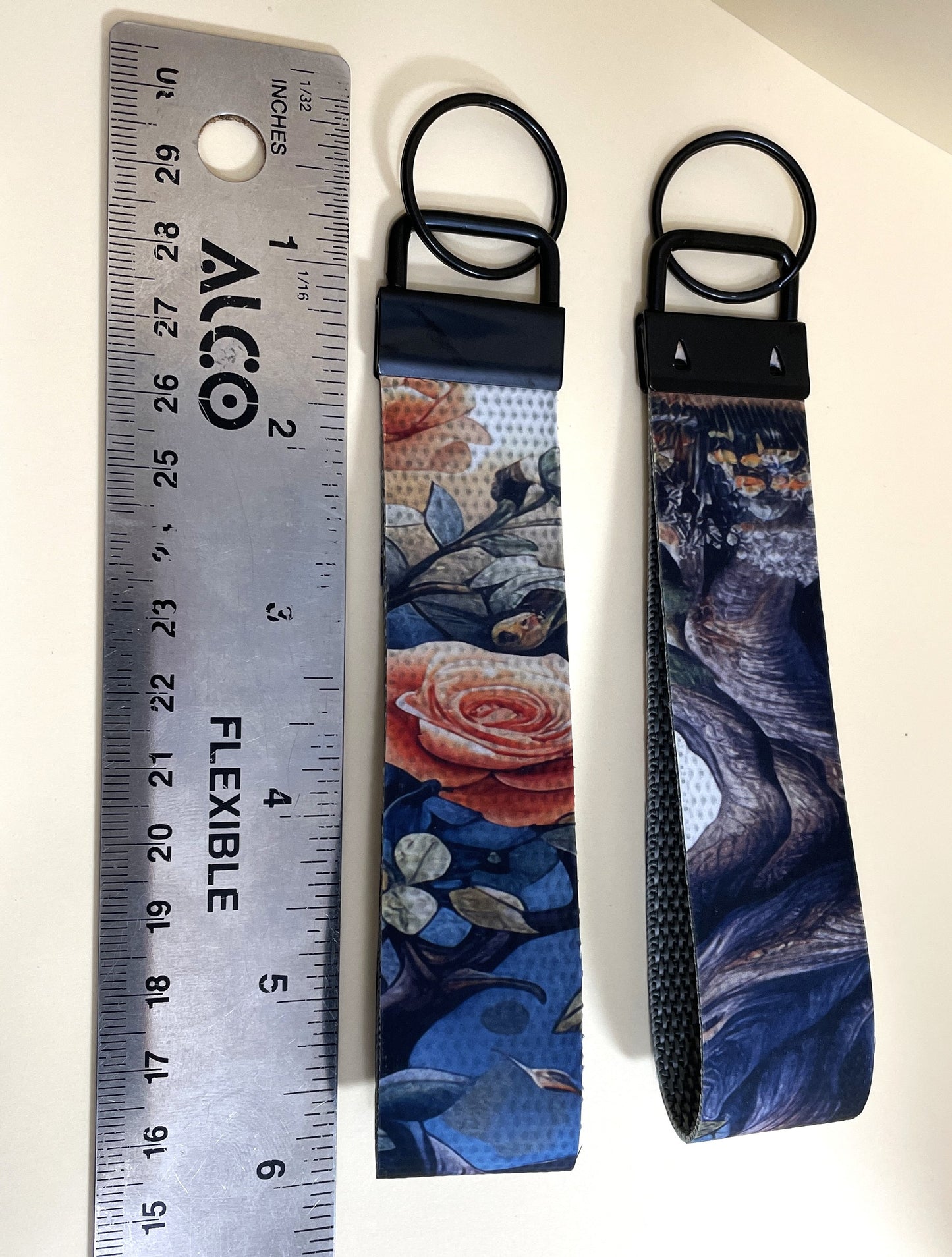 6" Wristlet/Keyfob Keychain-Rosebud Rosebush