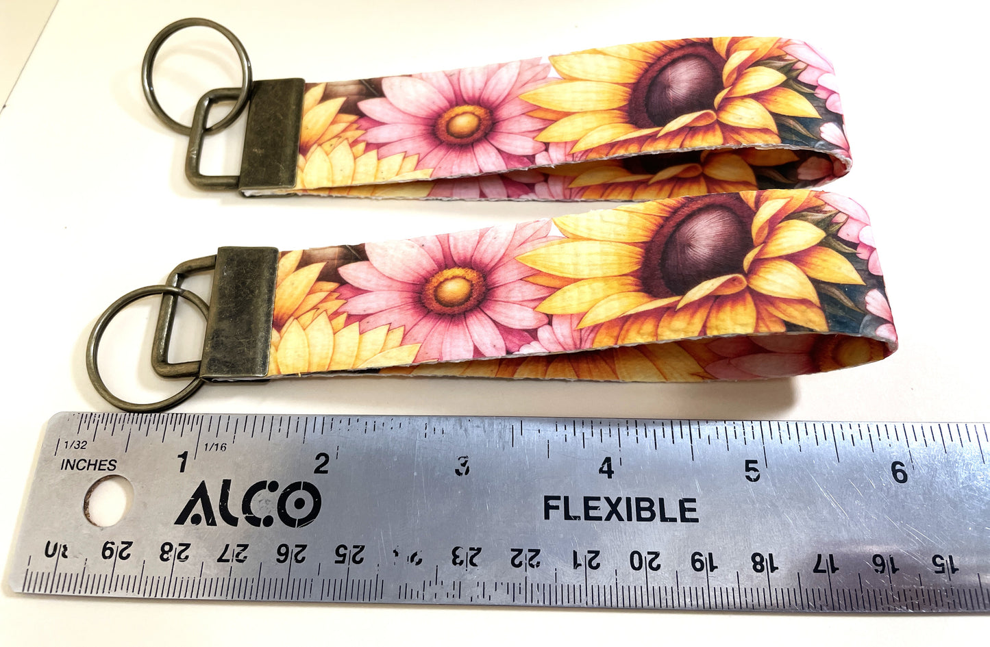 6" Wristlet Keyfob Keychain- Sunflower Pink