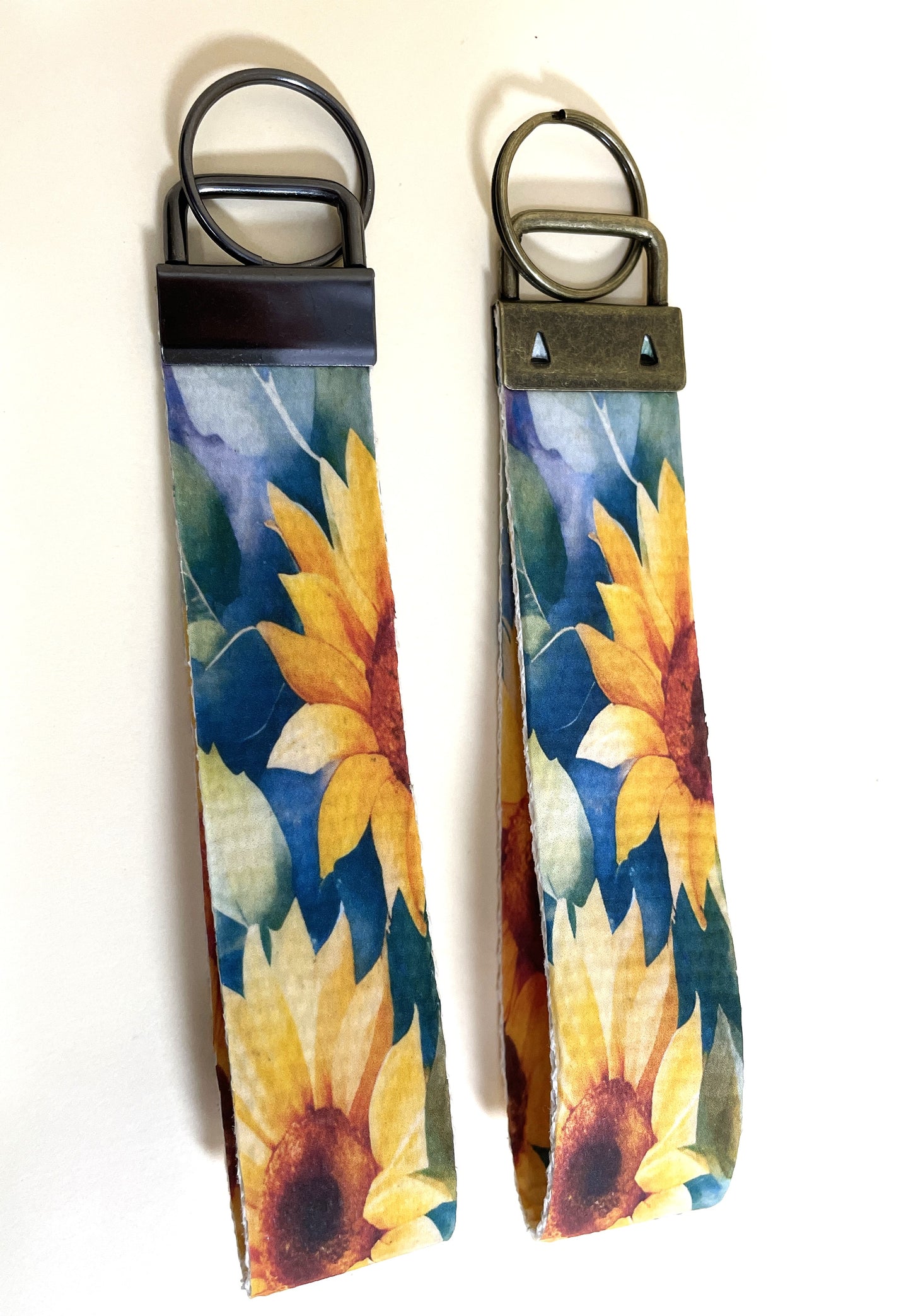 6" Wristlet Keyfob Keychain-Multi Sunflower
