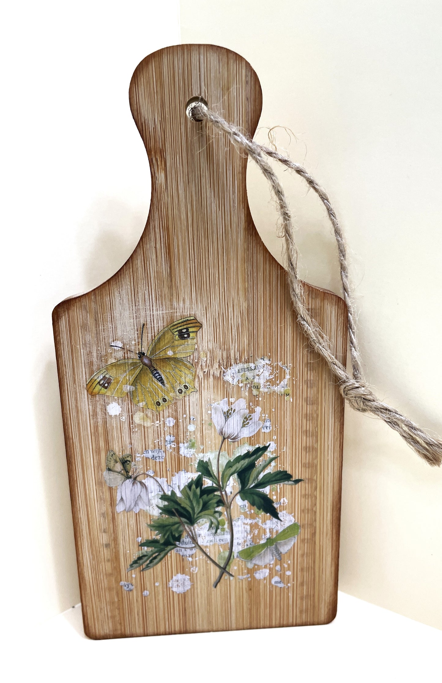 Shelf Sitter Sign-Dark Leaf Spray with Butterfly