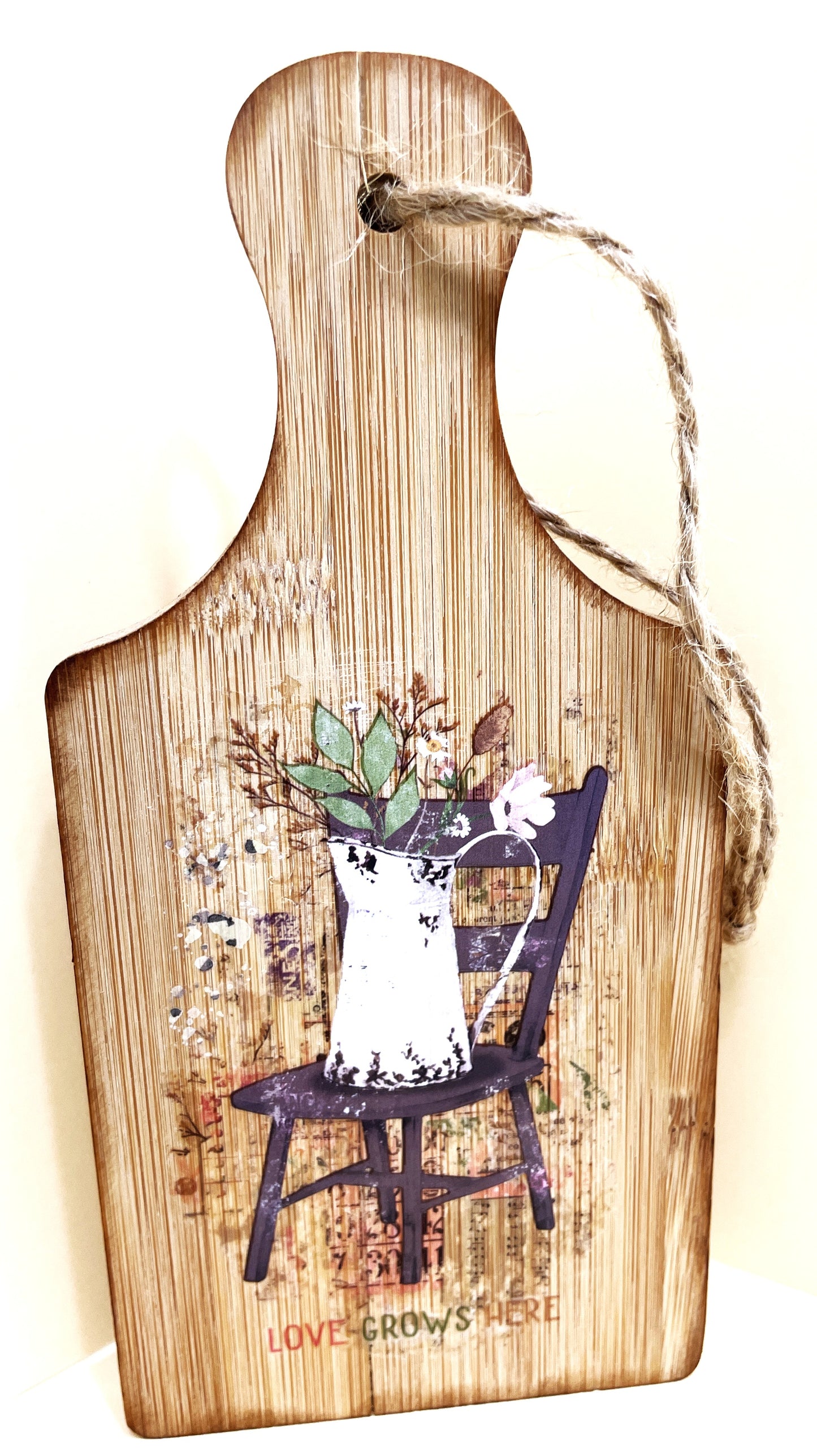 Shelf Sitter-Pitcher in Chair