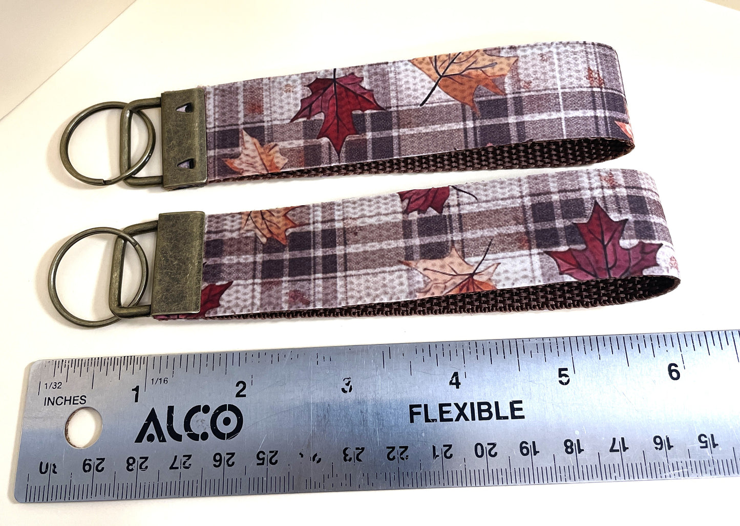 6" Wristlet Keyfob Kechain - Fall Leaves